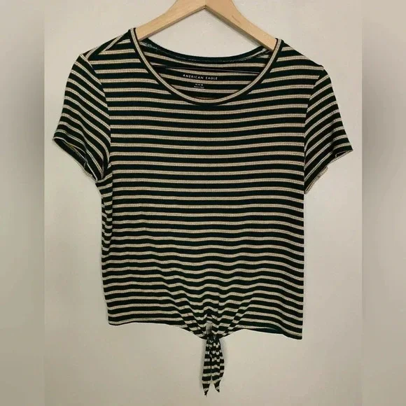 American Eagle women’s MED short sleeve cropped tee tie front green & mustard - Picture 1 of 7